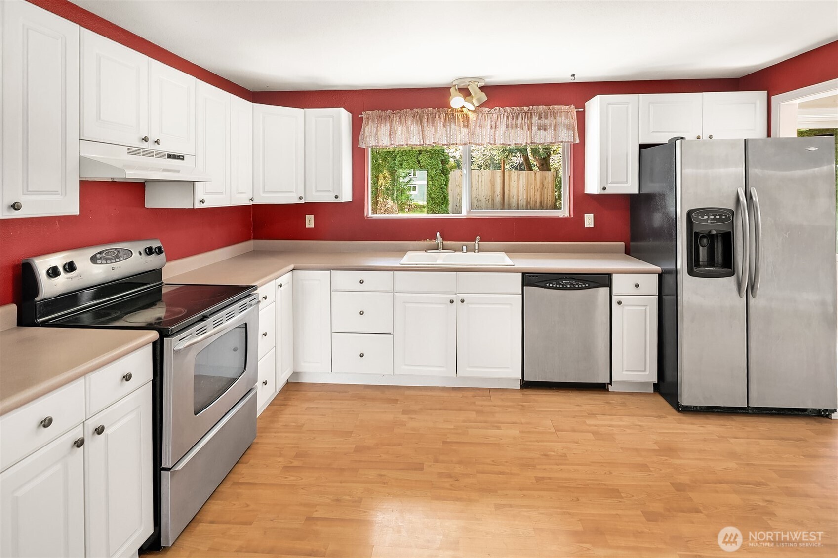 12319 415 Avenue SE, North Bend, WA 98045