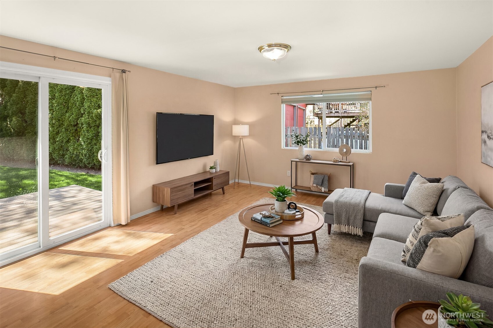 12319 415 Avenue SE, North Bend, WA 98045