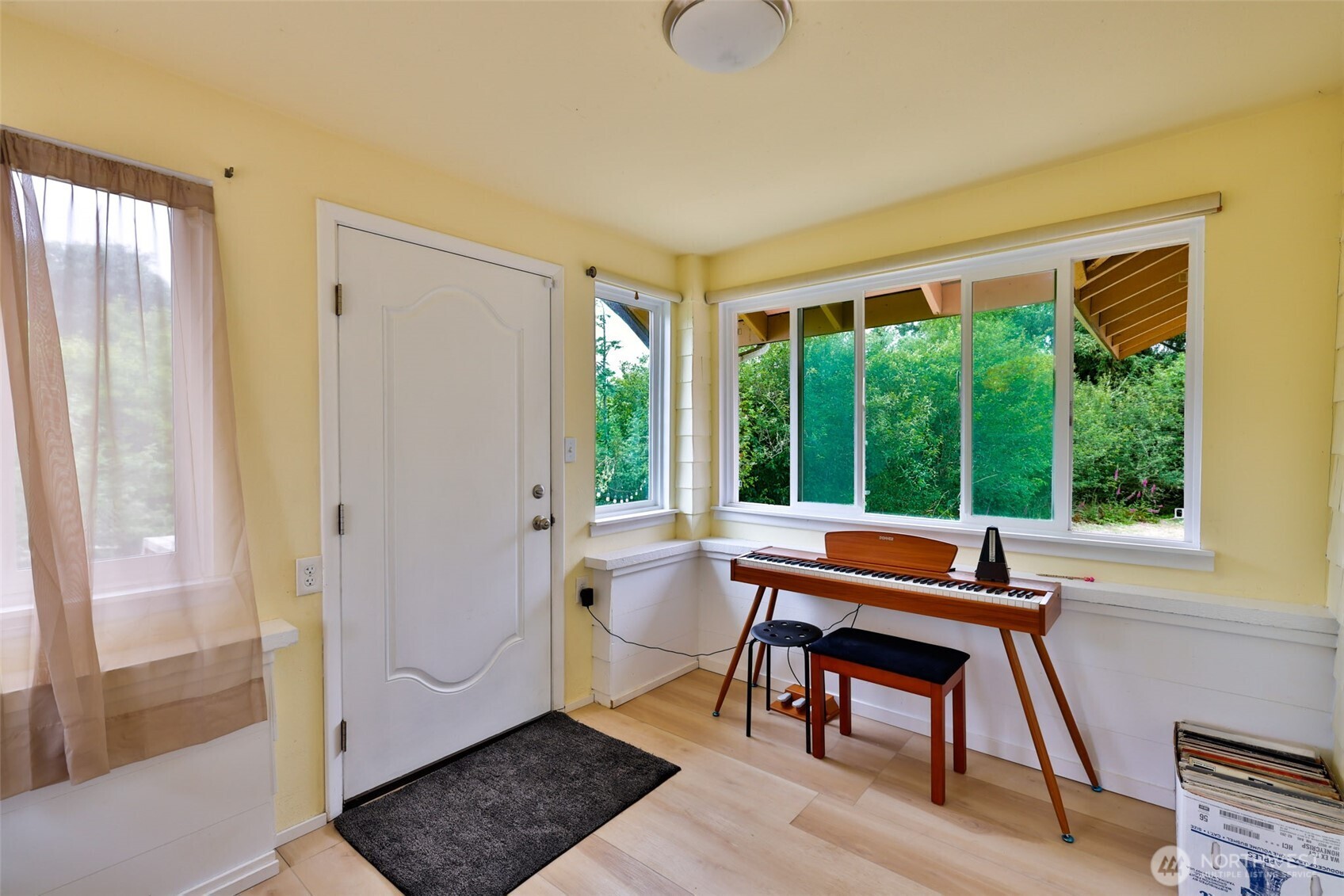 3756 State Route 105 , Tokeland, WA 98590