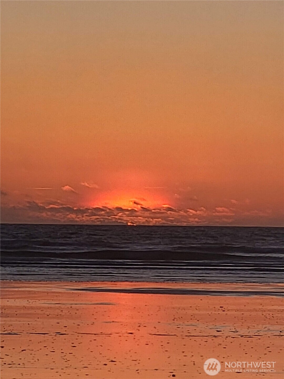 3756 State Route 105 , Tokeland, WA 98590