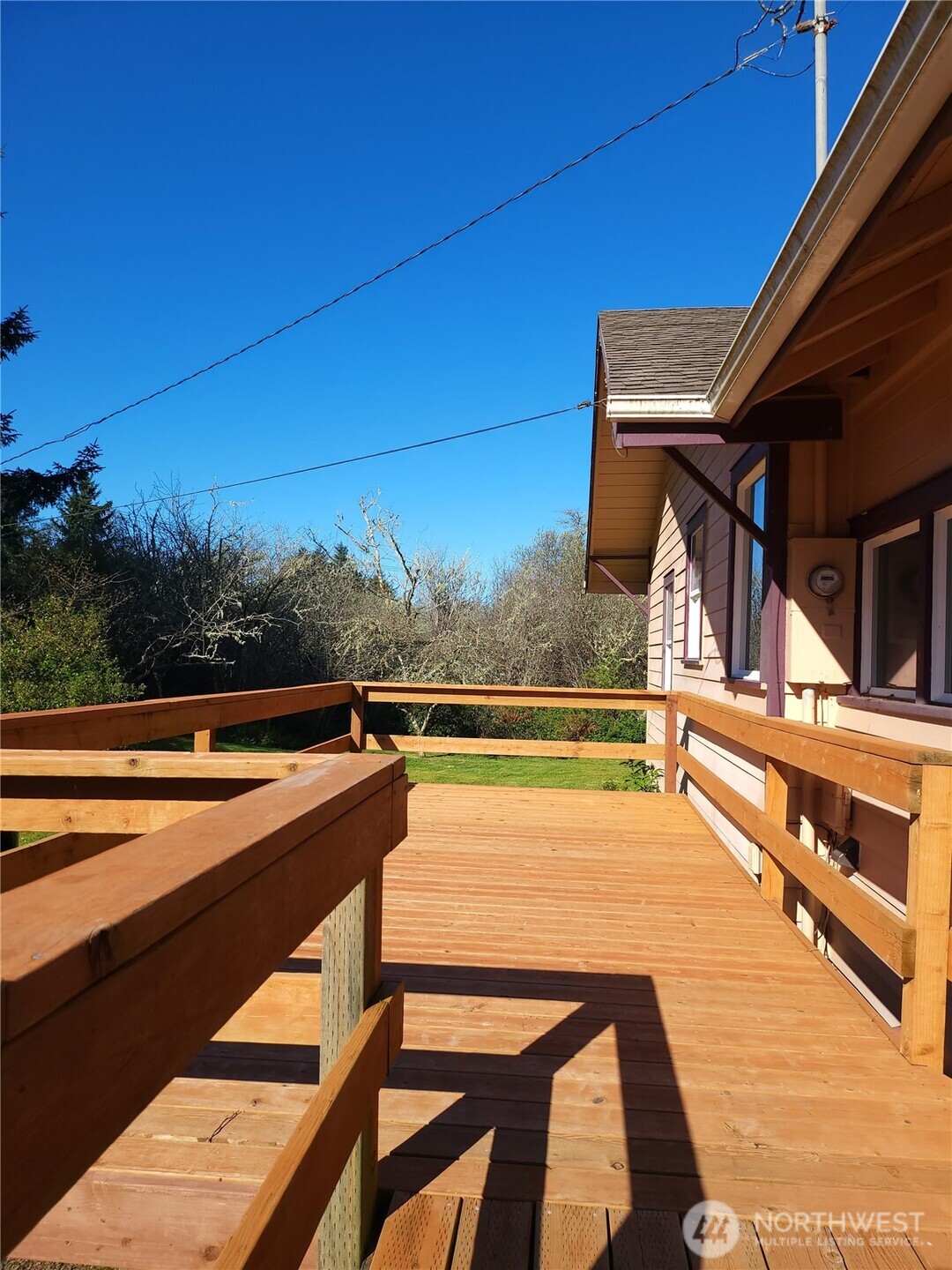 3756 State Route 105 , Tokeland, WA 98590