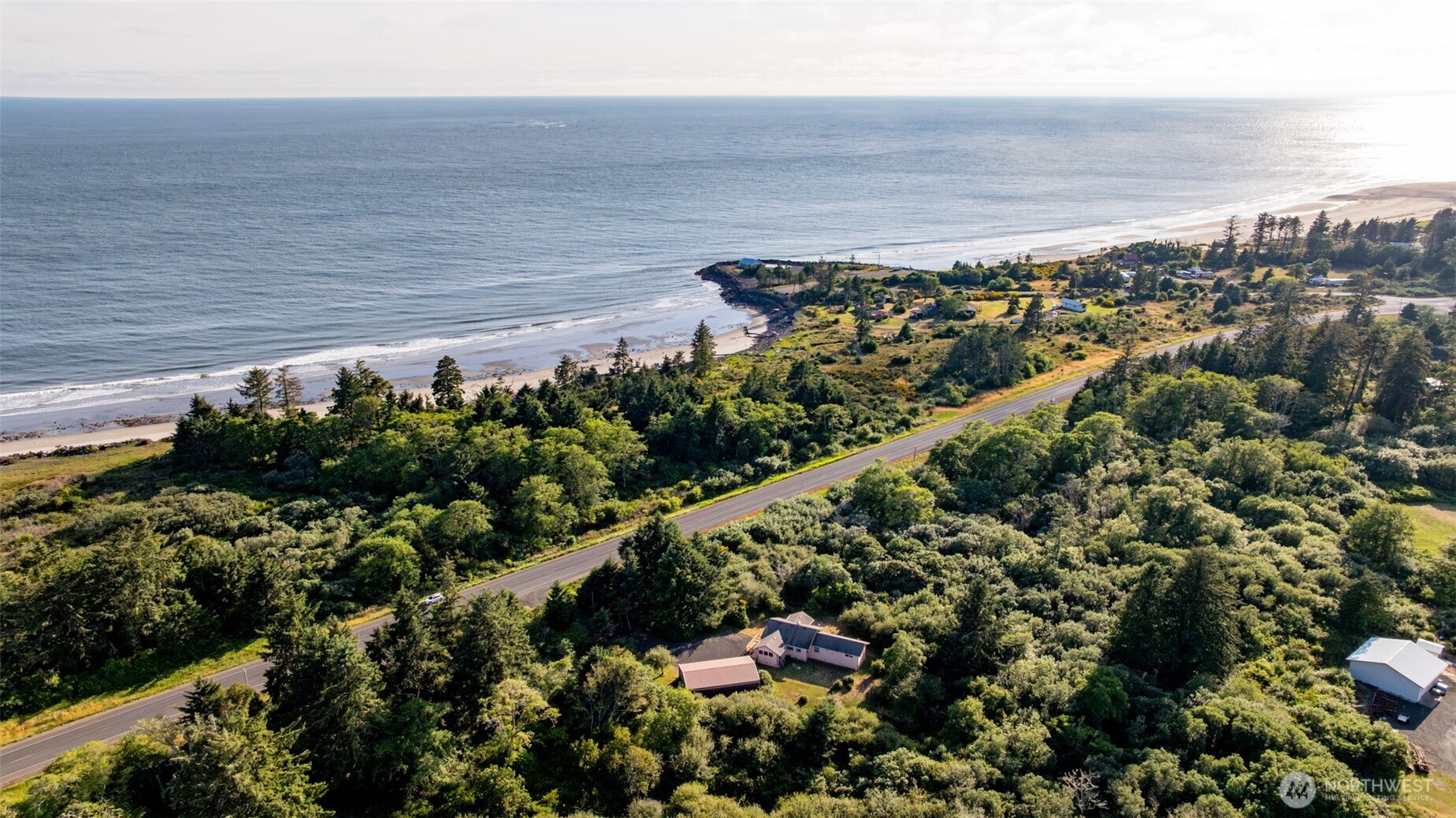 3756 State Route 105 , Tokeland, WA 98590