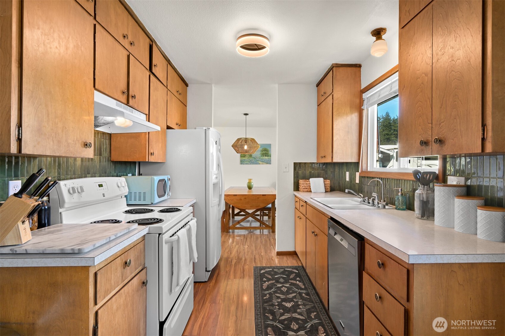 8722 Valley View Road , Custer, WA 98240