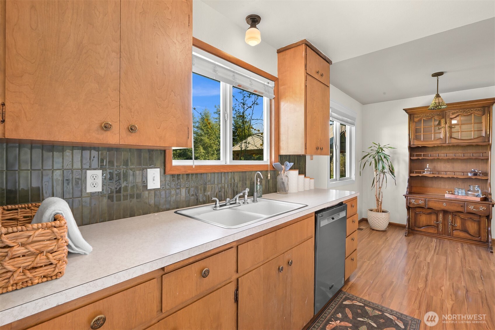 8722 Valley View Road , Custer, WA 98240