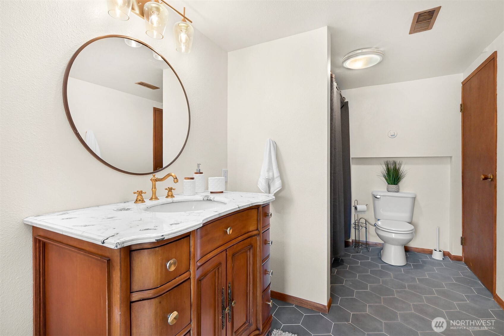 8722 Valley View Road , Custer, WA 98240