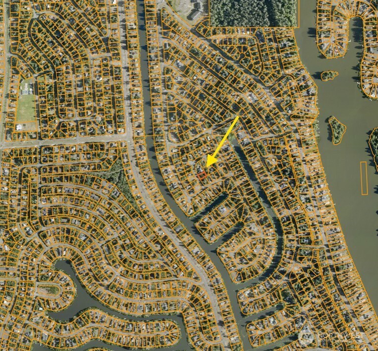 133 Cloquallum Street SE, Ocean Shores, WA 98569