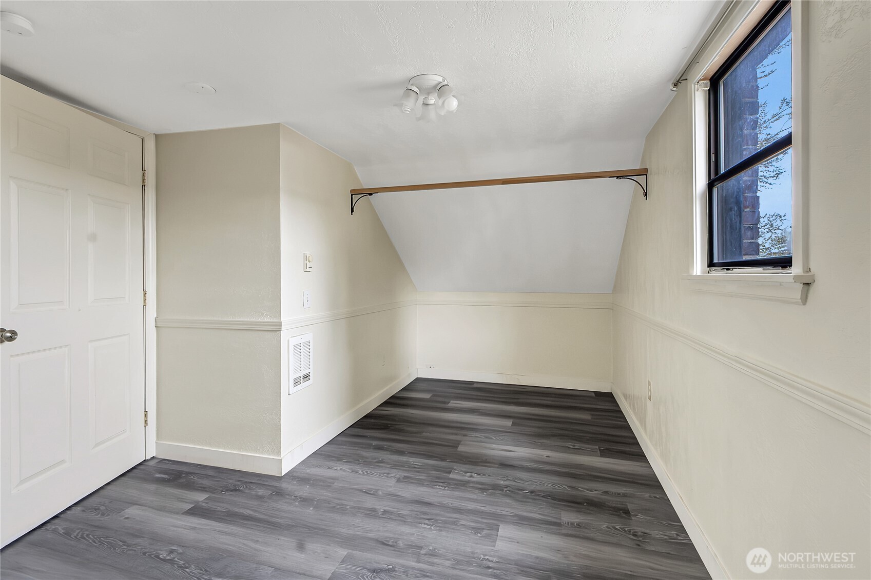 3207 83rd Street S, Lakewood, WA 98499-5068