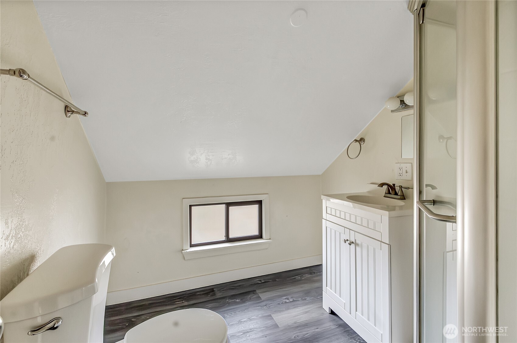 3207 83rd Street S, Lakewood, WA 98499-5068