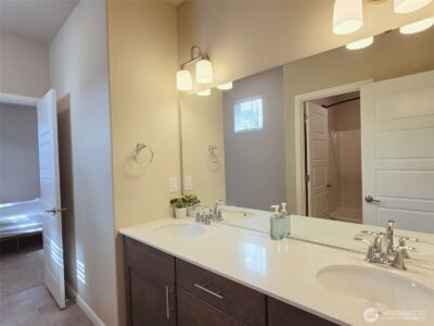 12911 Emerld Ridge Boulevard E, Puyallup, WA 98374 - Photo 17