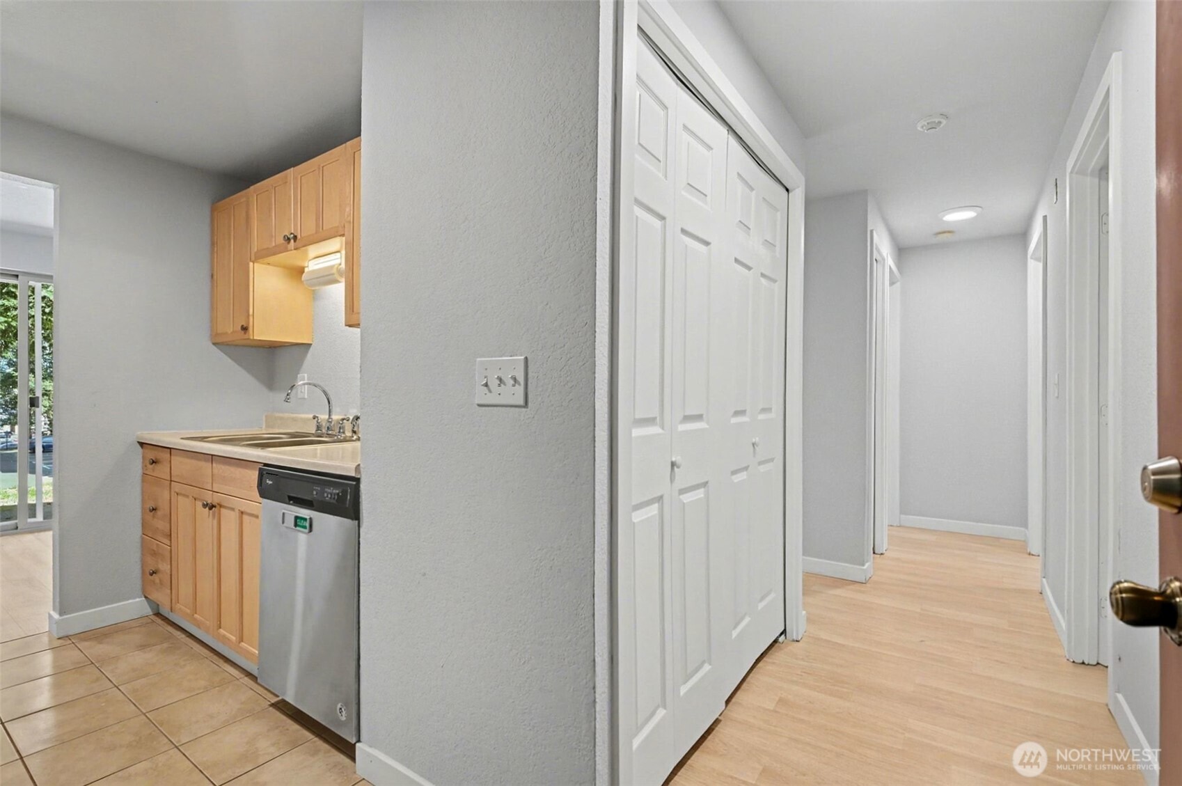 20030 66th Place W #2A, Lynnwood, WA 98036
