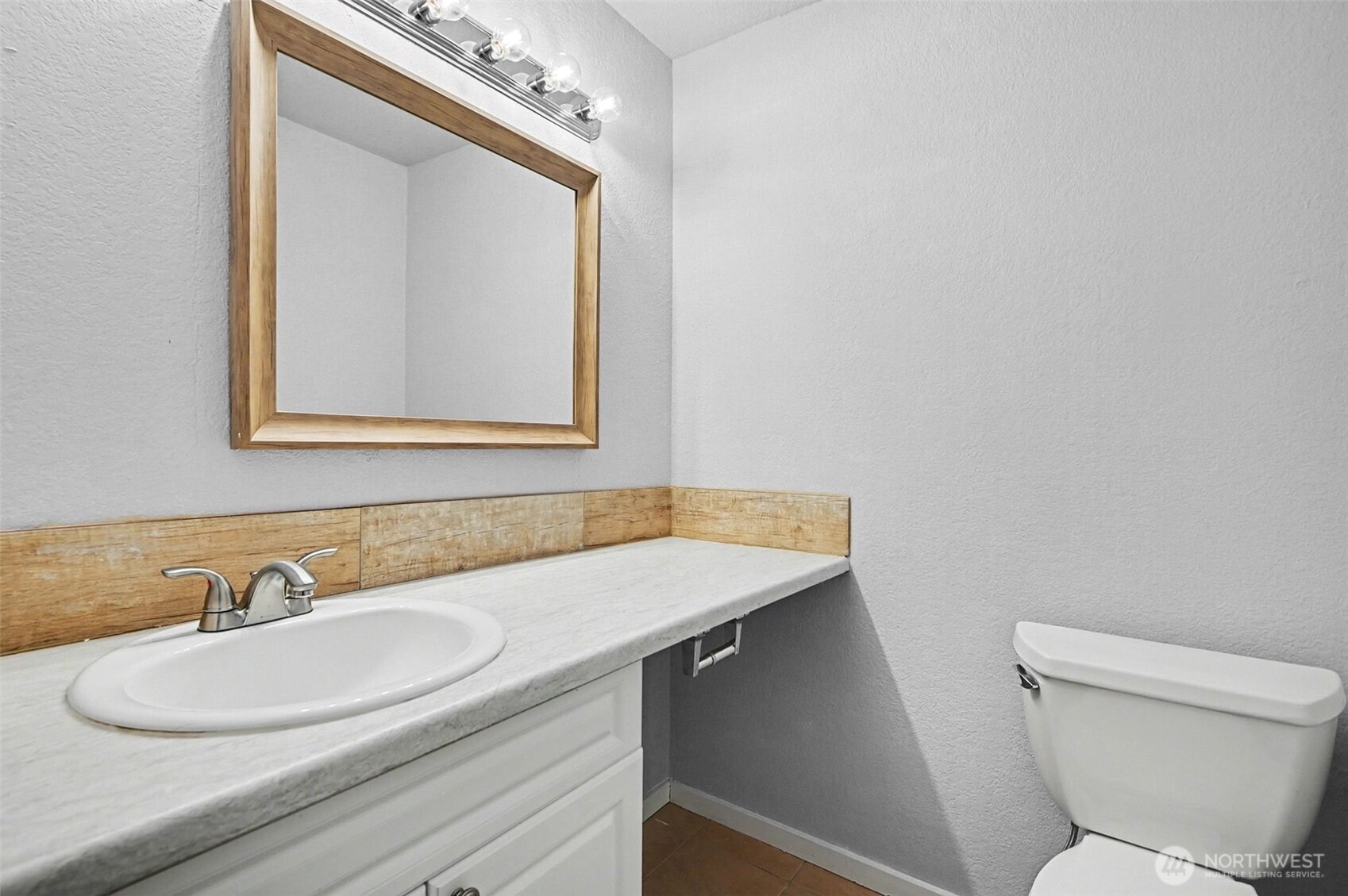 20030 66th Place W #2A, Lynnwood, WA 98036