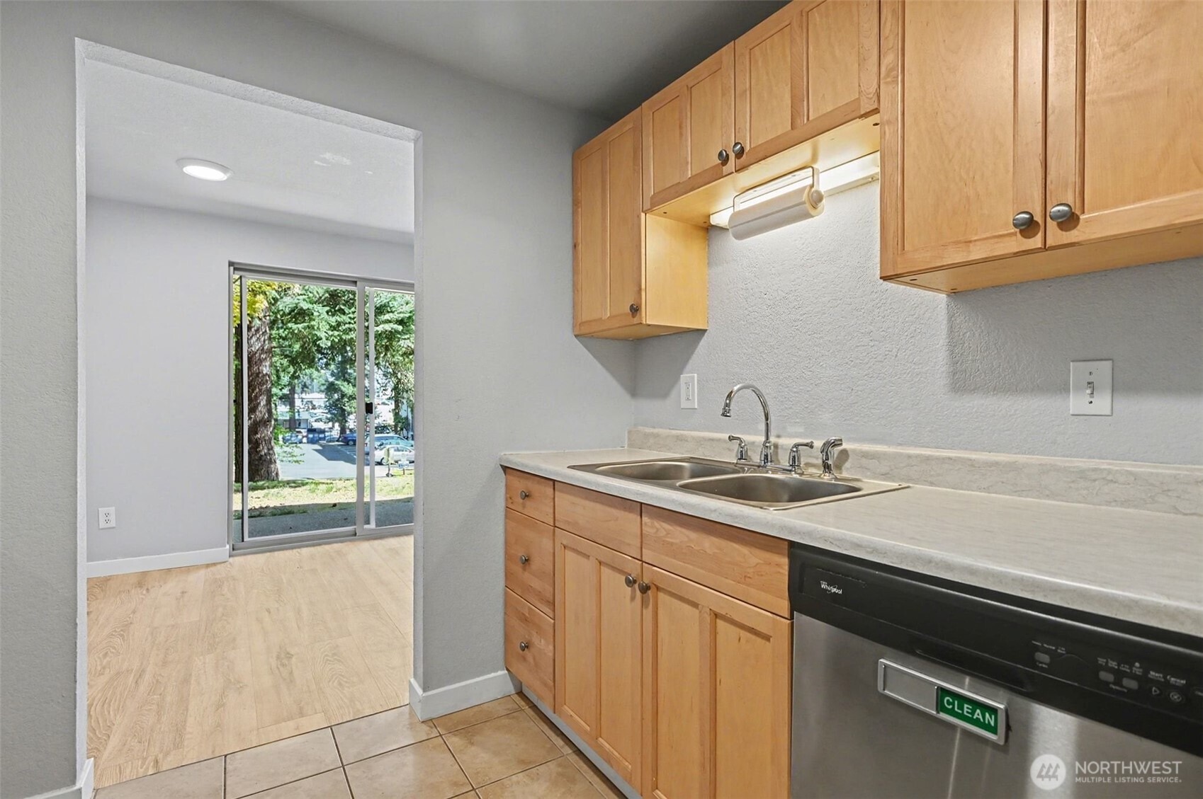 20030 66th Place W #2A, Lynnwood, WA 98036