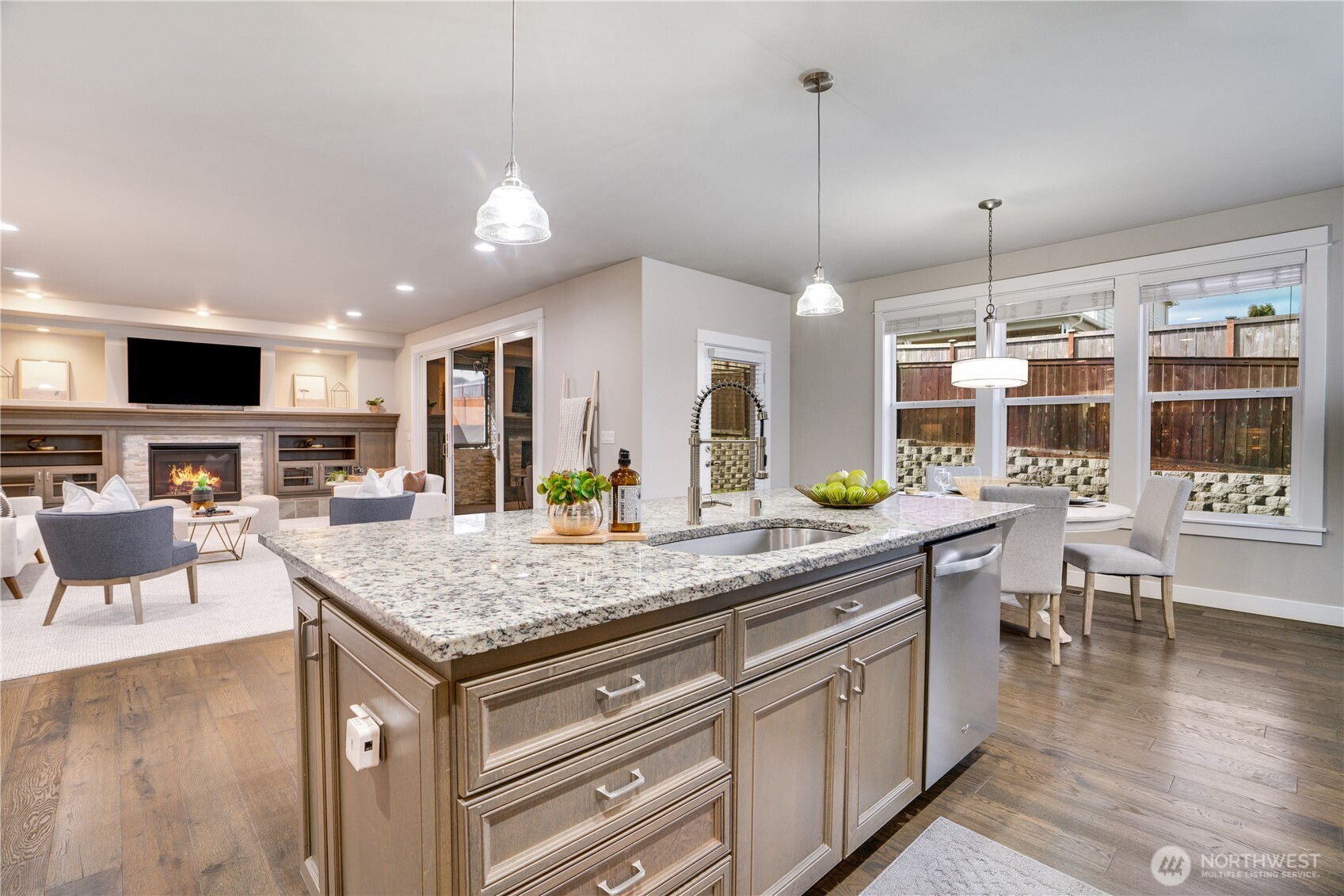 17332 125th Avenue Ct E, Puyallup, WA 98374