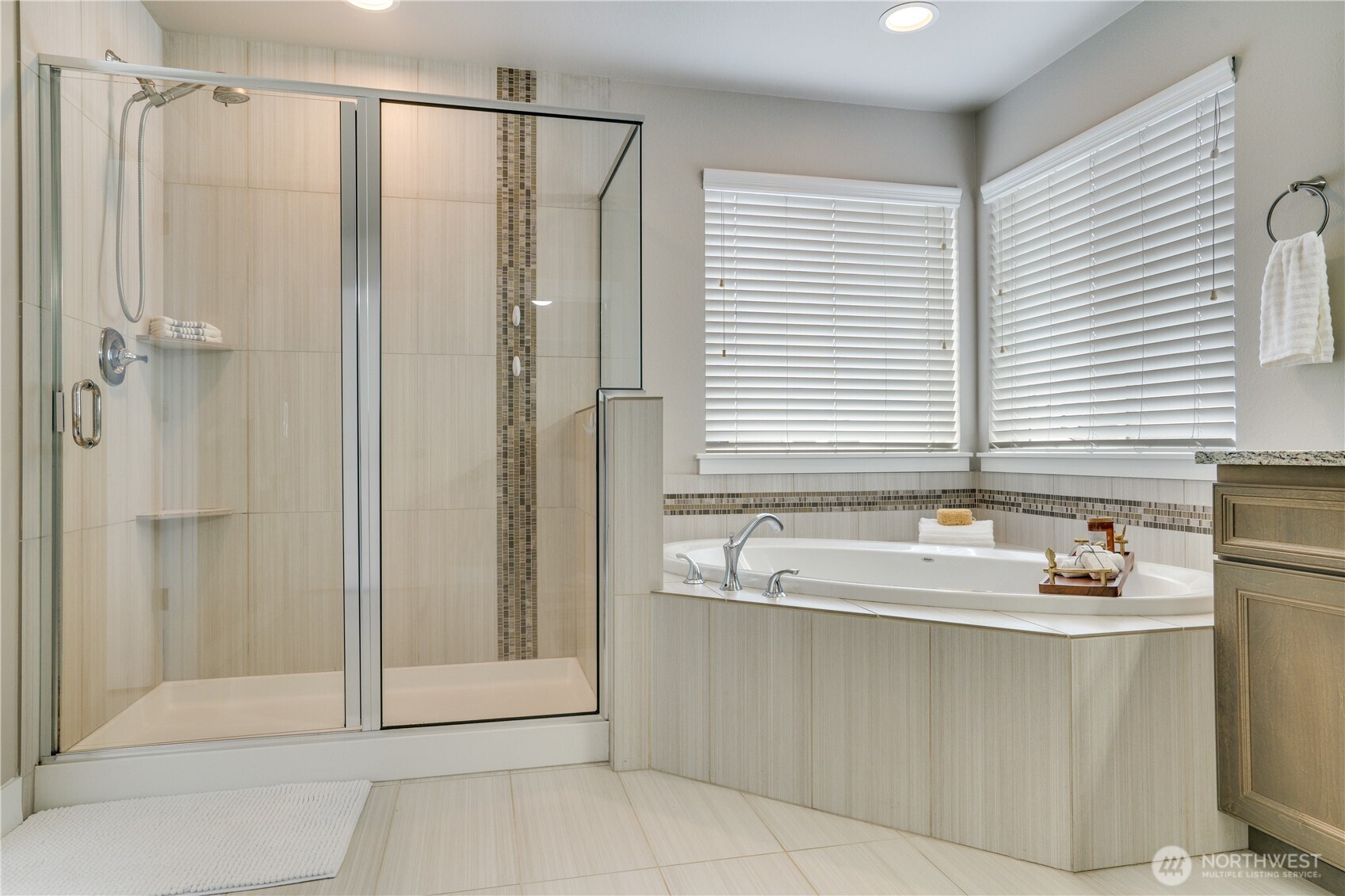 17332 125th Avenue Ct E, Puyallup, WA 98374