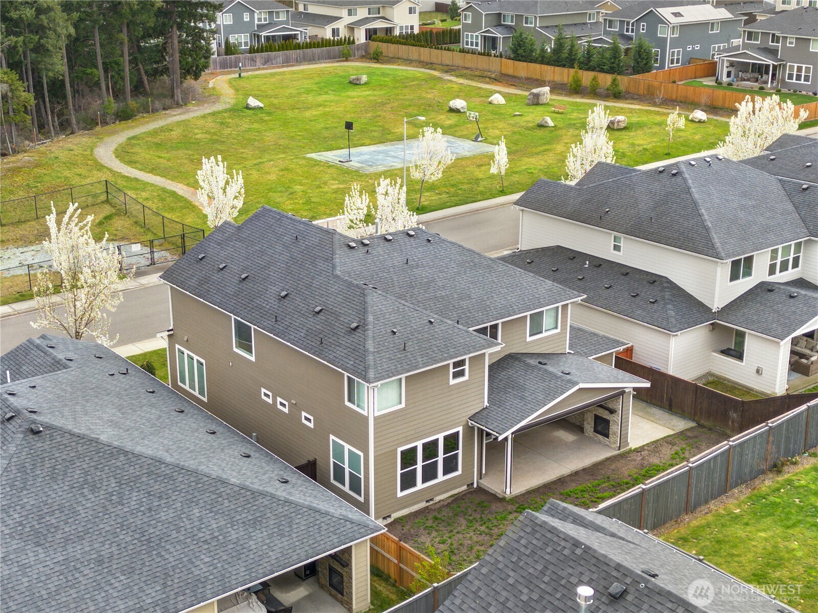 17332 125th Avenue Ct E, Puyallup, WA 98374