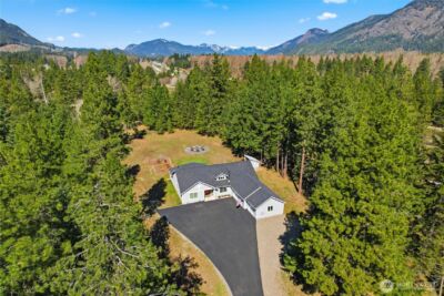 971 Old Cedars Road , Cle Elum, WA 98922