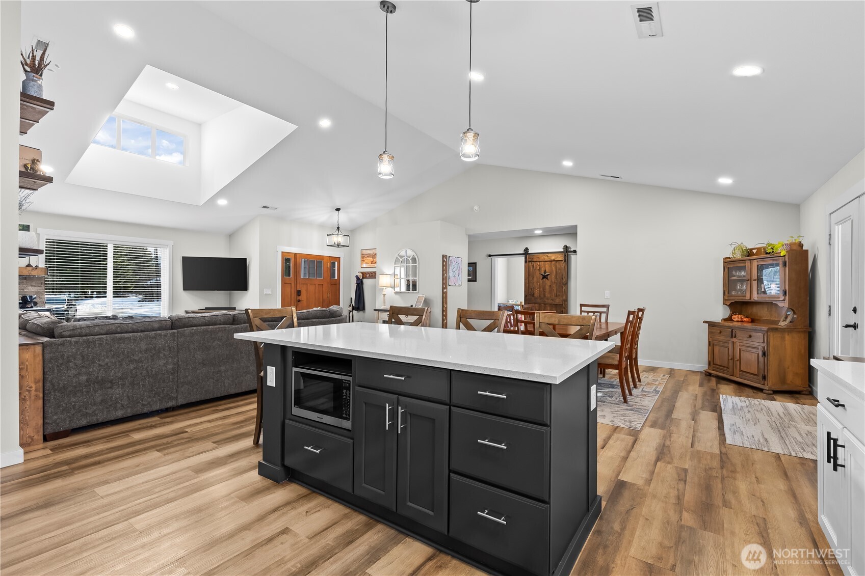971 Old Cedars Road , Cle Elum, WA 98922
