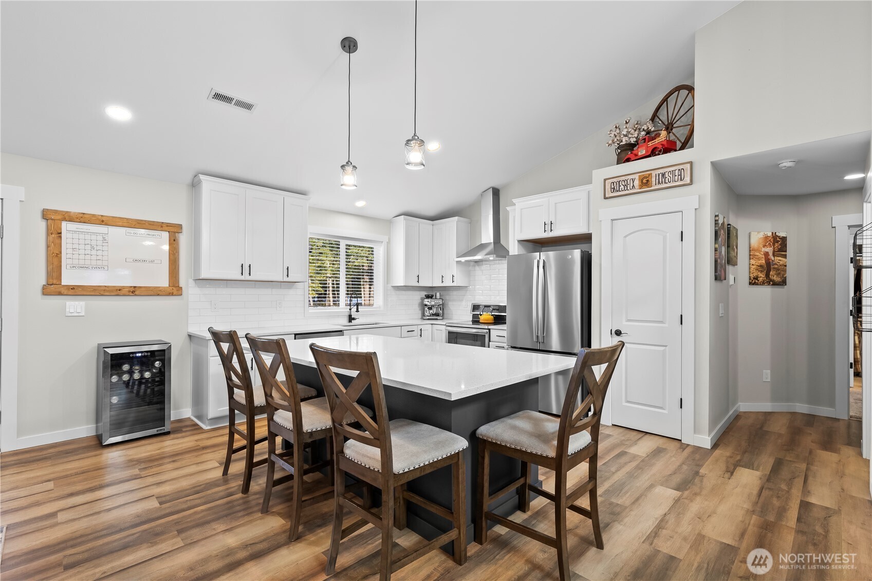971 Old Cedars Road , Cle Elum, WA 98922