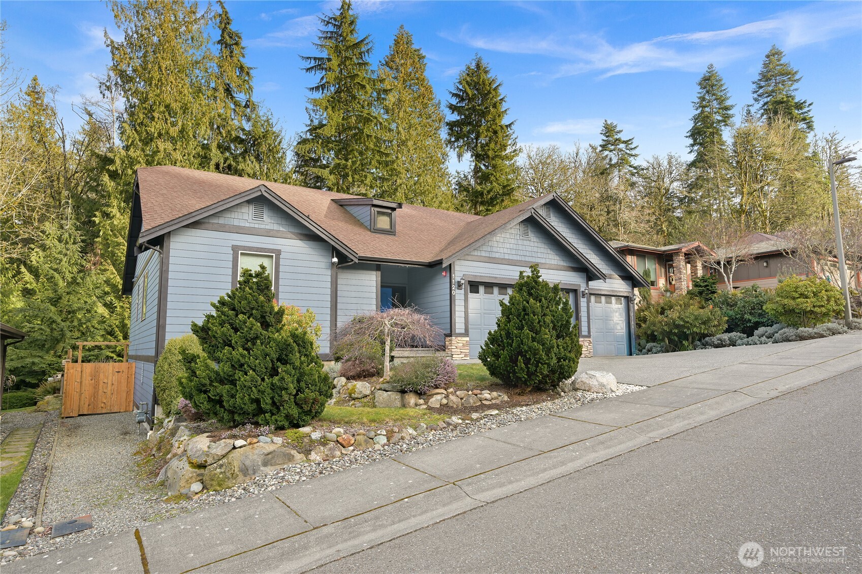 1120 Birch Falls Drive , Bellingham, WA 98229
