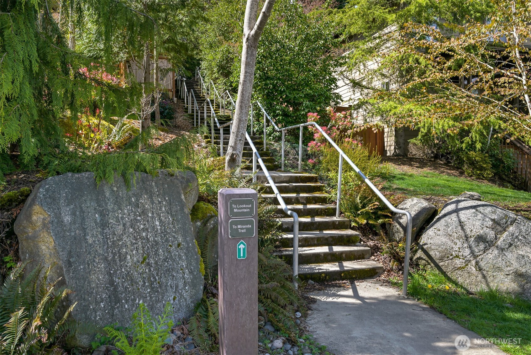 1120 Birch Falls Drive , Bellingham, WA 98229