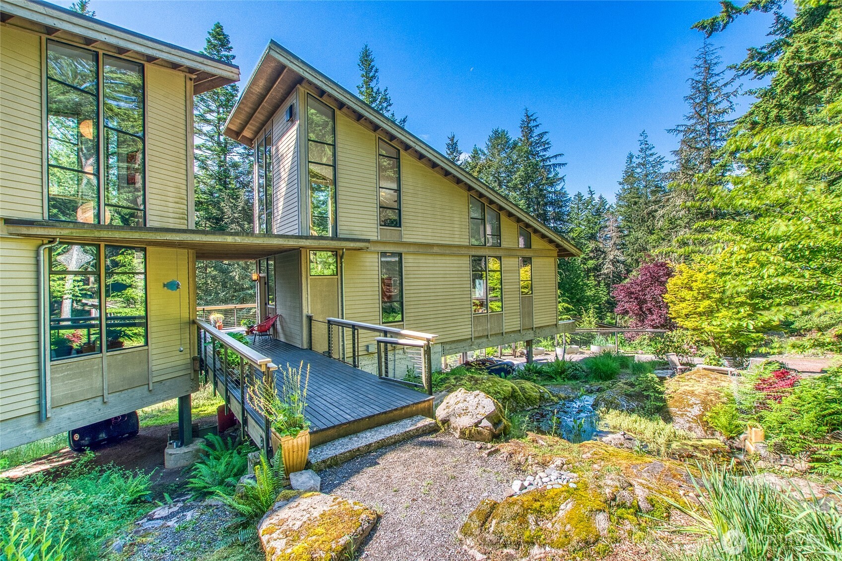 808 Pioneer Hill Road , Orcas Island, WA 98279