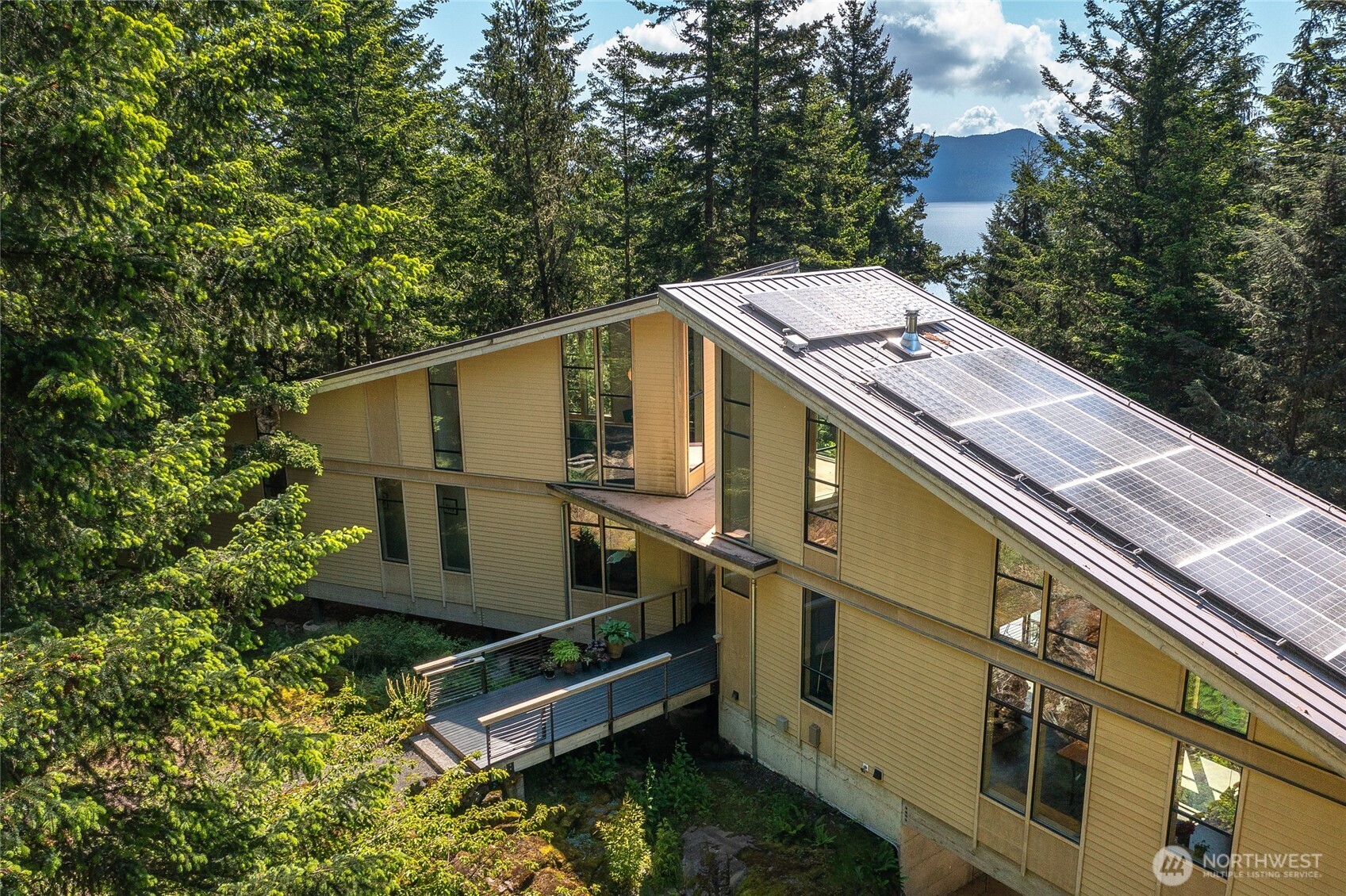 808 Pioneer Hill Road , Orcas Island, WA 98279