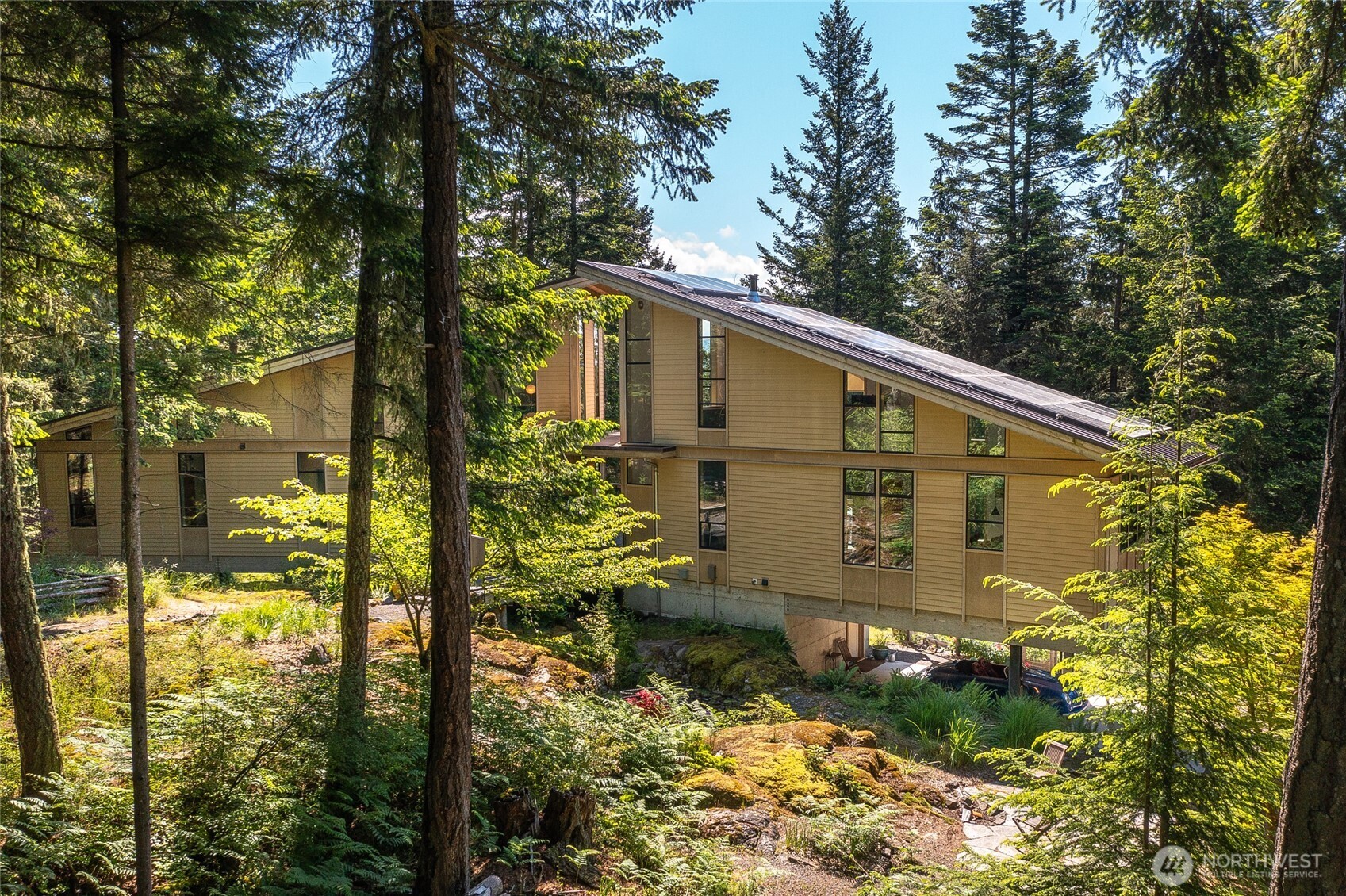 808 Pioneer Hill Road , Orcas Island, WA 98279