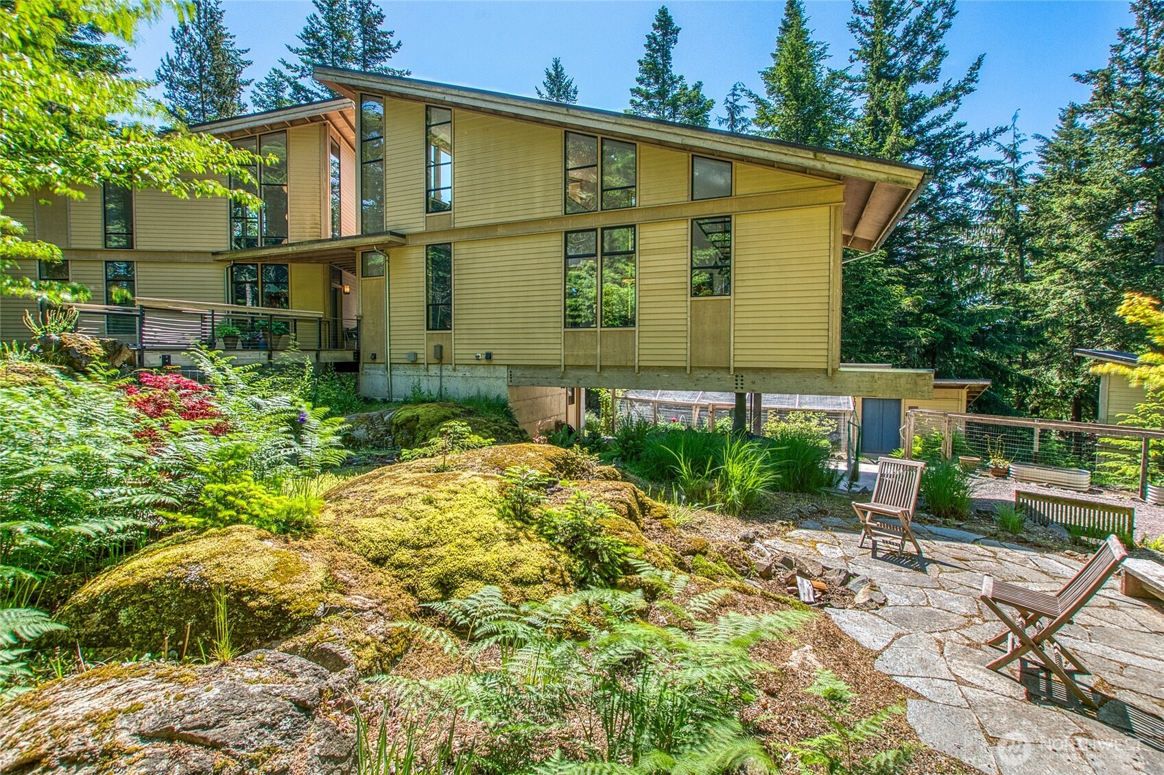808 Pioneer Hill Road , Orcas Island, WA 98279
