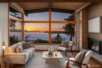 12524 Marine View Drive , Edmonds, WA 98026