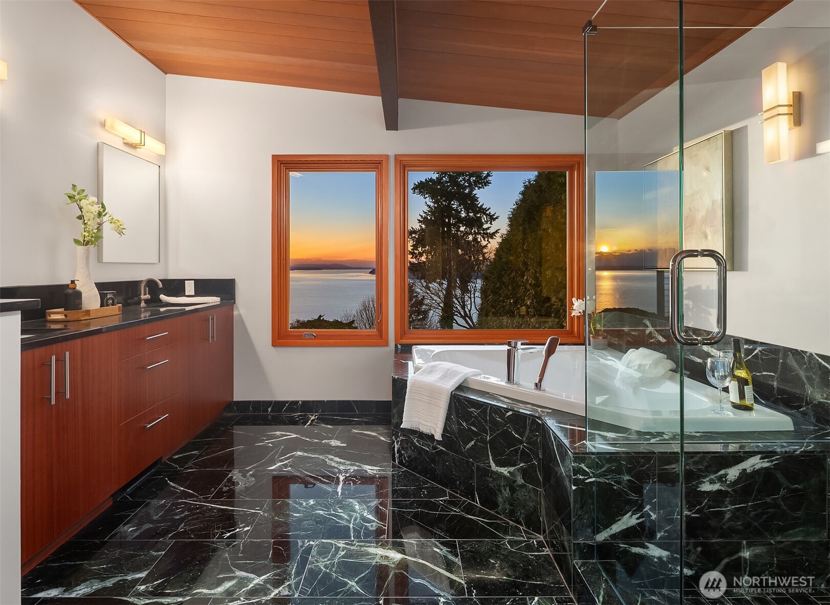 12524 Marine View Drive , Edmonds, WA 98026