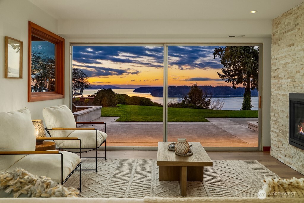 12524 Marine View Drive , Edmonds, WA 98026