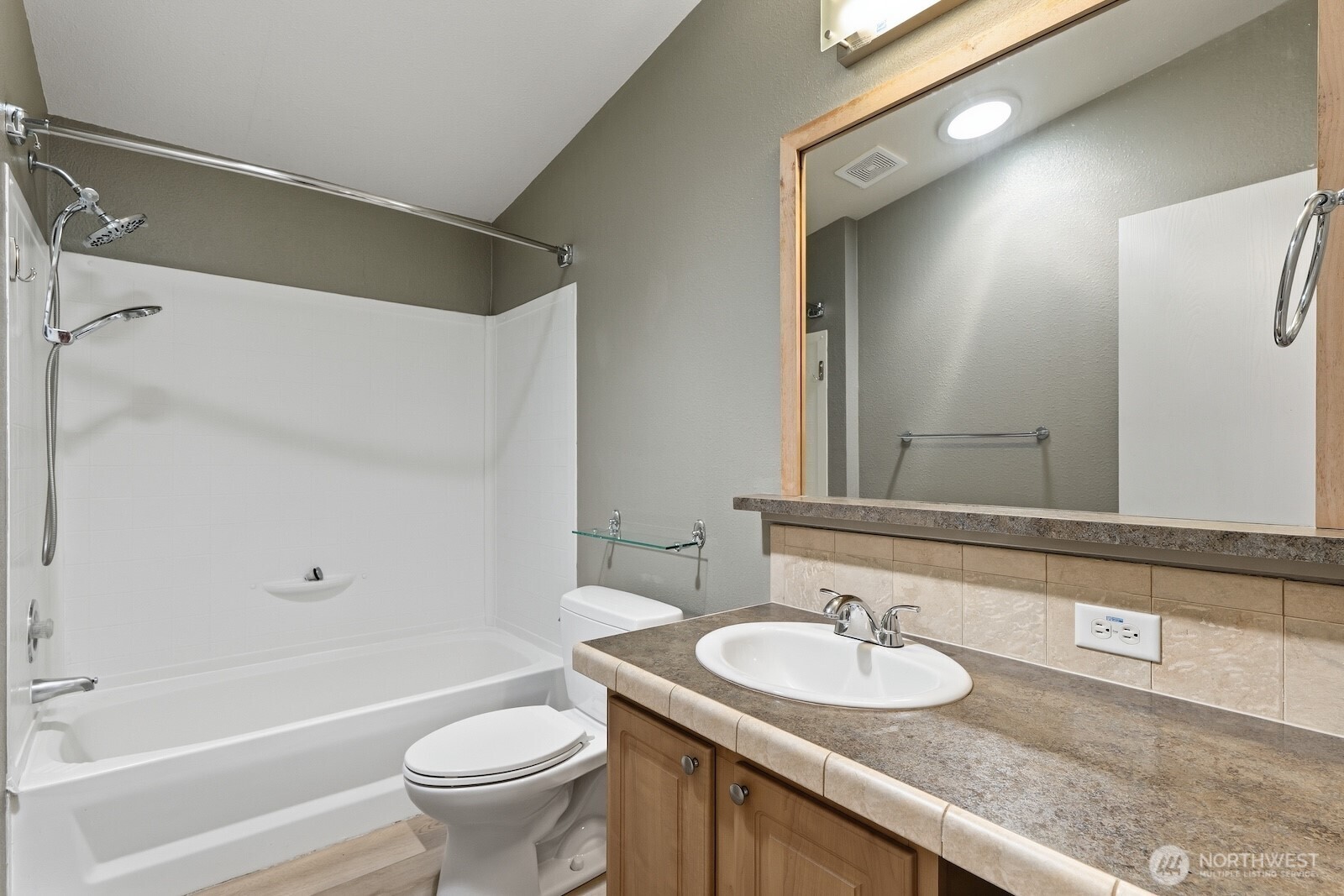 31600 126th Avenue SE #E-38, Auburn, WA 98092