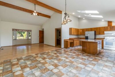 207 Tillicum Drive , Chehalis, WA 98532 - Photo 18