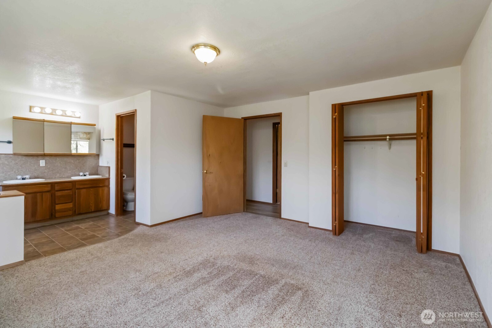 207 Tillicum Drive , Chehalis, WA 98532