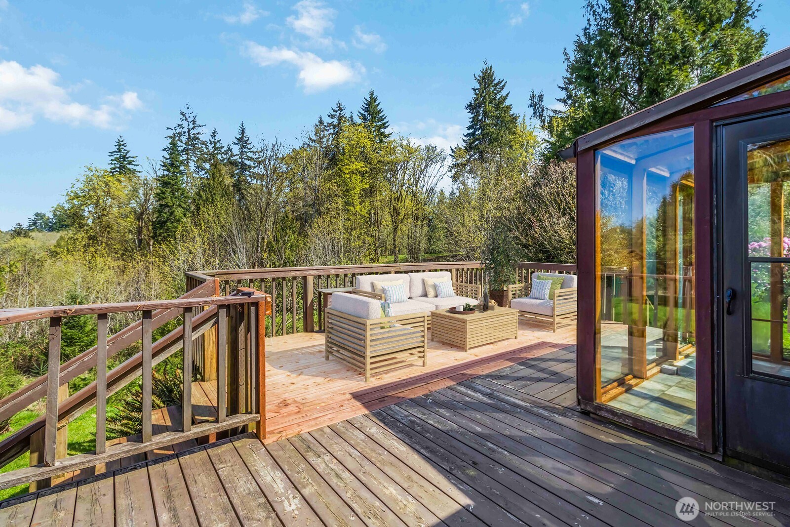 207 Tillicum Drive , Chehalis, WA 98532