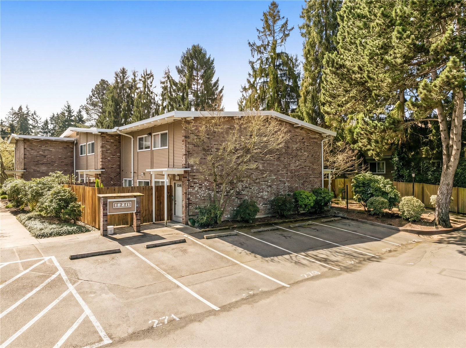12211 SE 59th Street #61, Bellevue, WA 98006