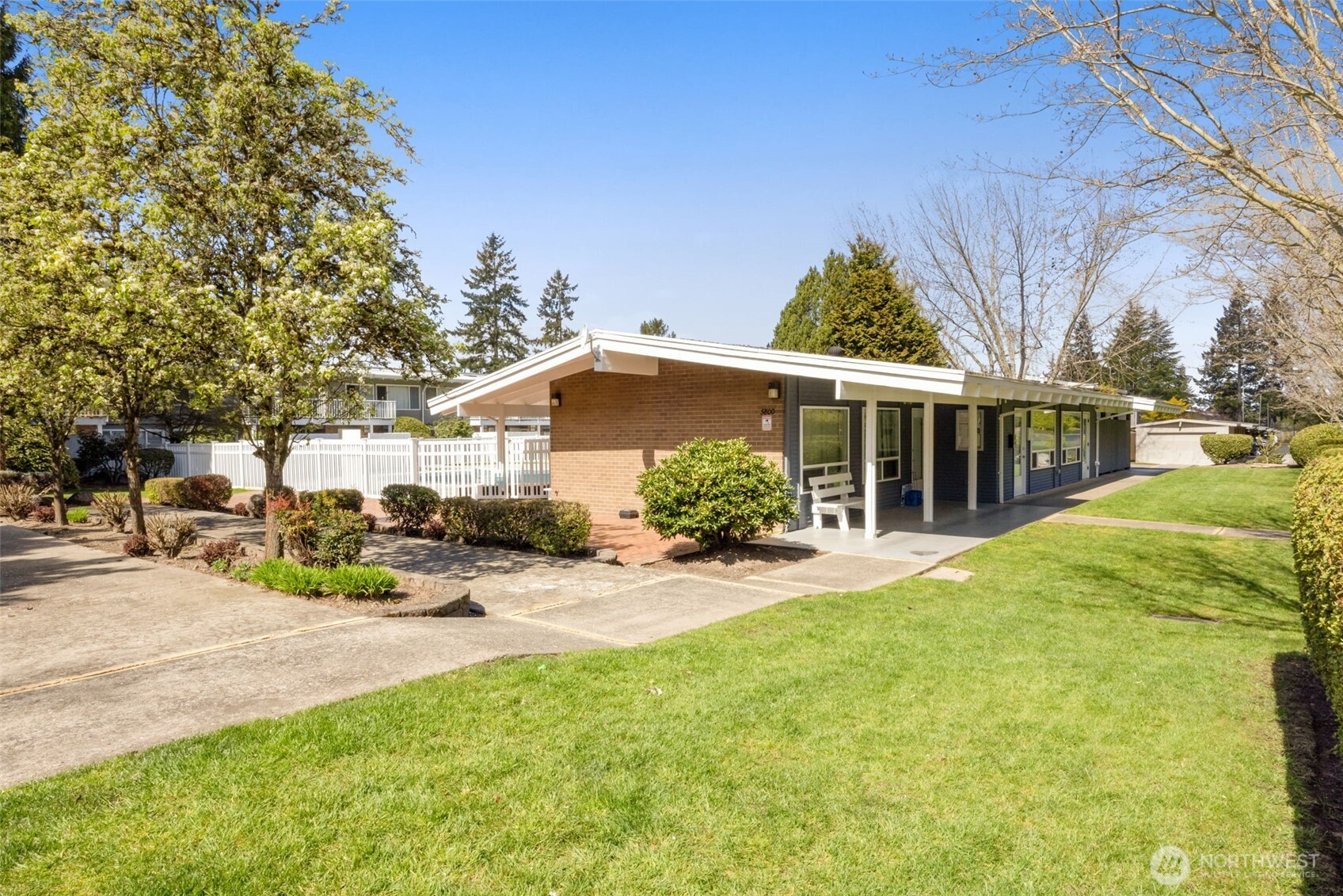 12211 SE 59th Street #61, Bellevue, WA 98006