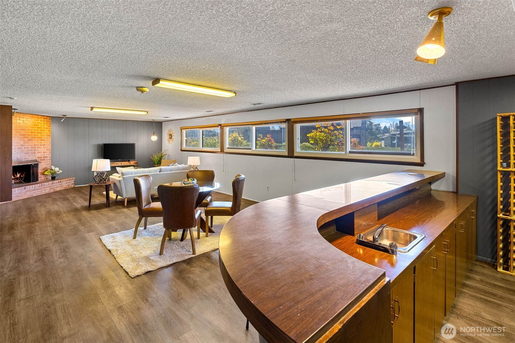 19237 35th Avenue S, SeaTac, WA 98188