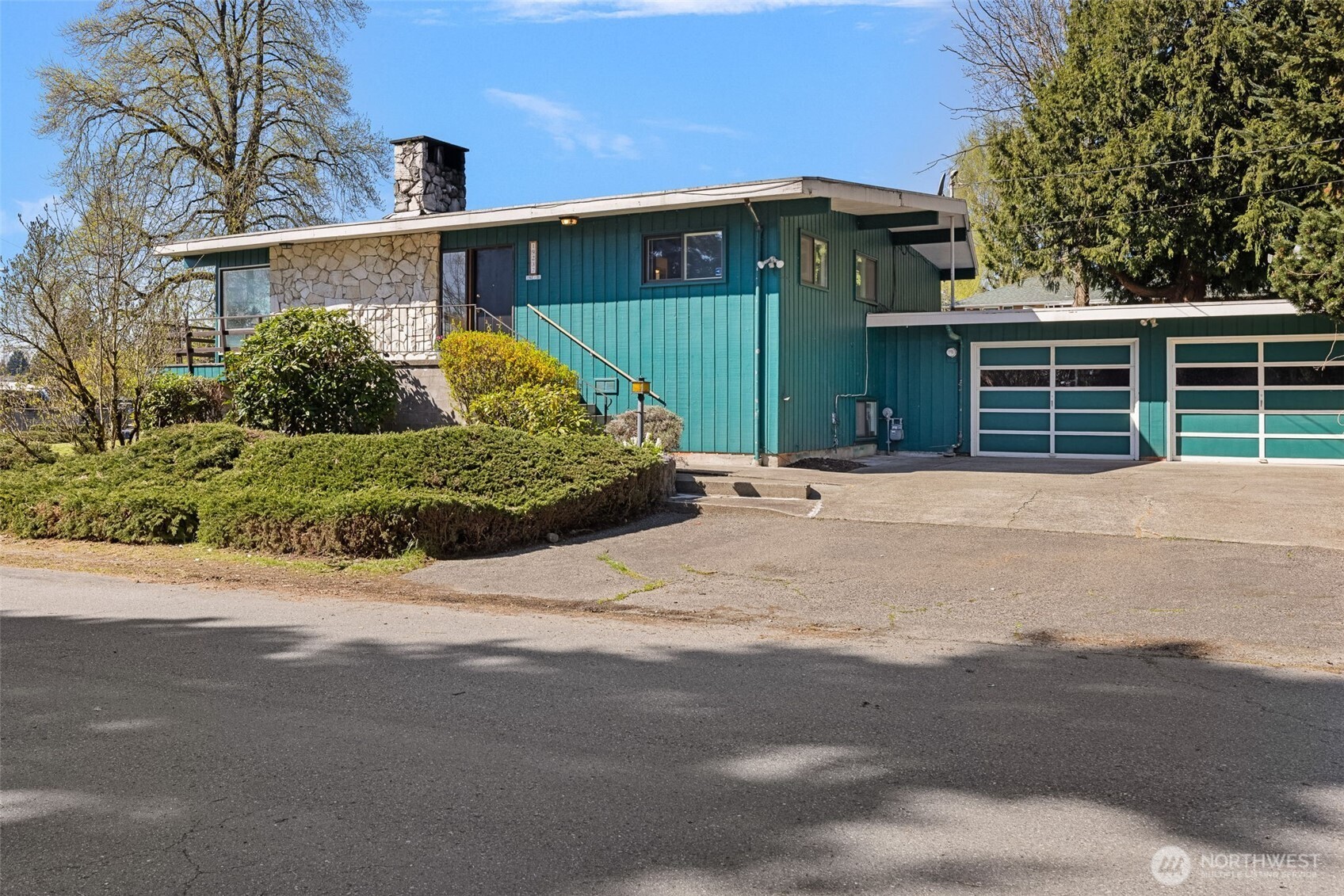 19237 35th Avenue S, SeaTac, WA 98188
