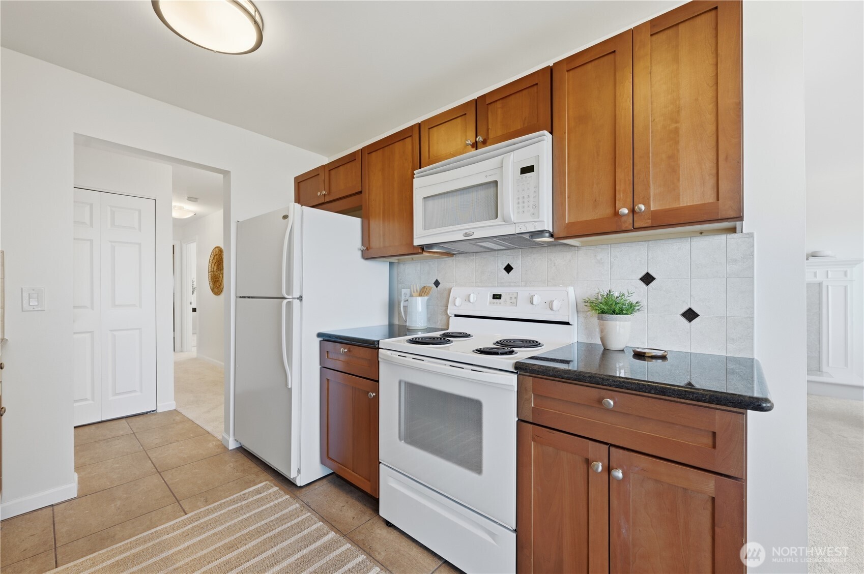 1101 Harbor Avenue SW #3C, Seattle, WA 98116