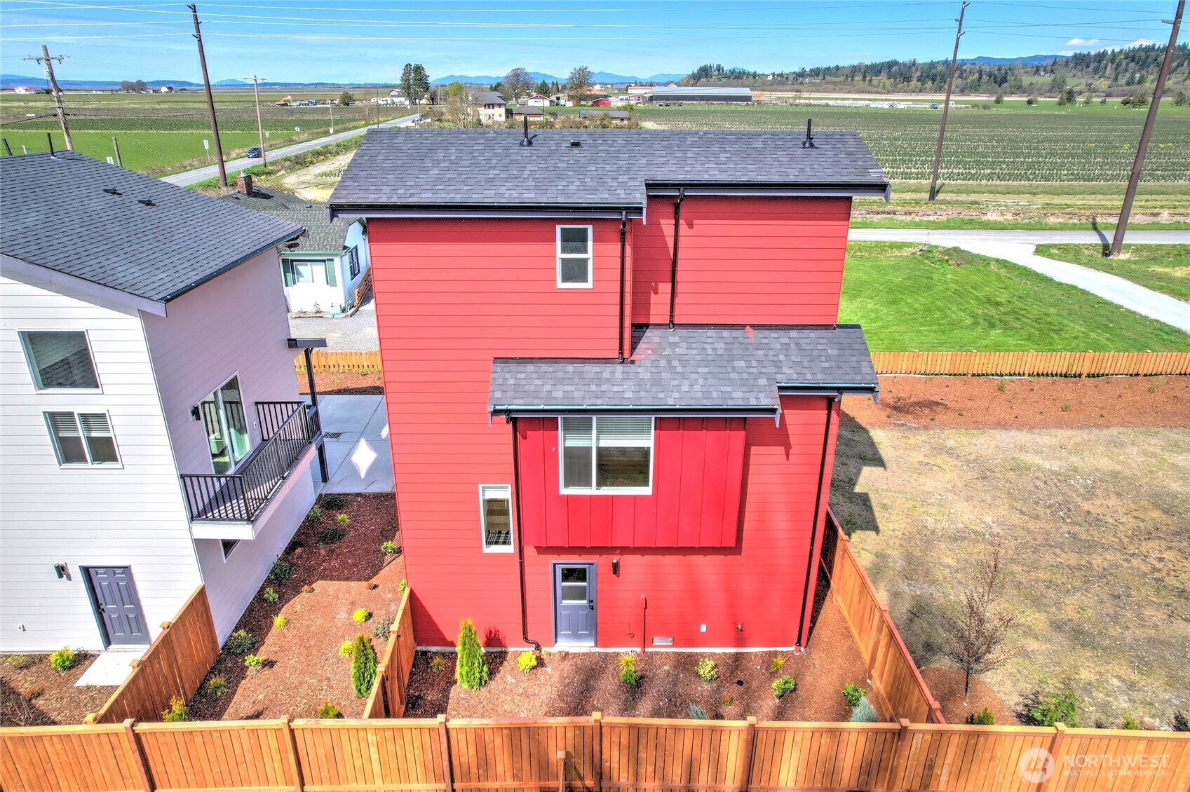 27523 102nd Avenue NW #D, Stanwood, WA 98292