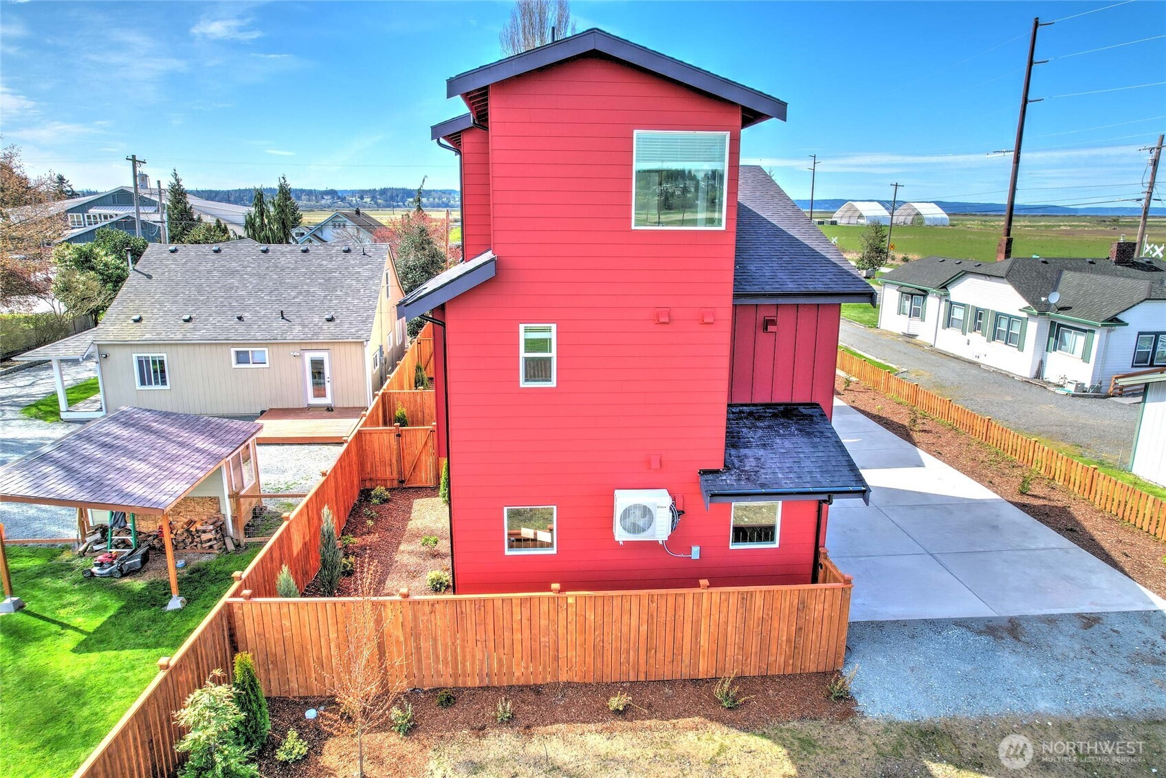 27523 102nd Avenue NW #D, Stanwood, WA 98292