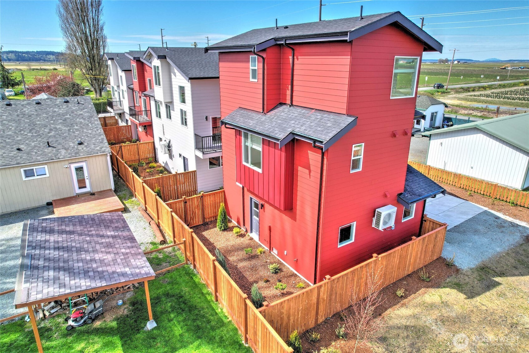 27523 102nd Avenue NW #D, Stanwood, WA 98292