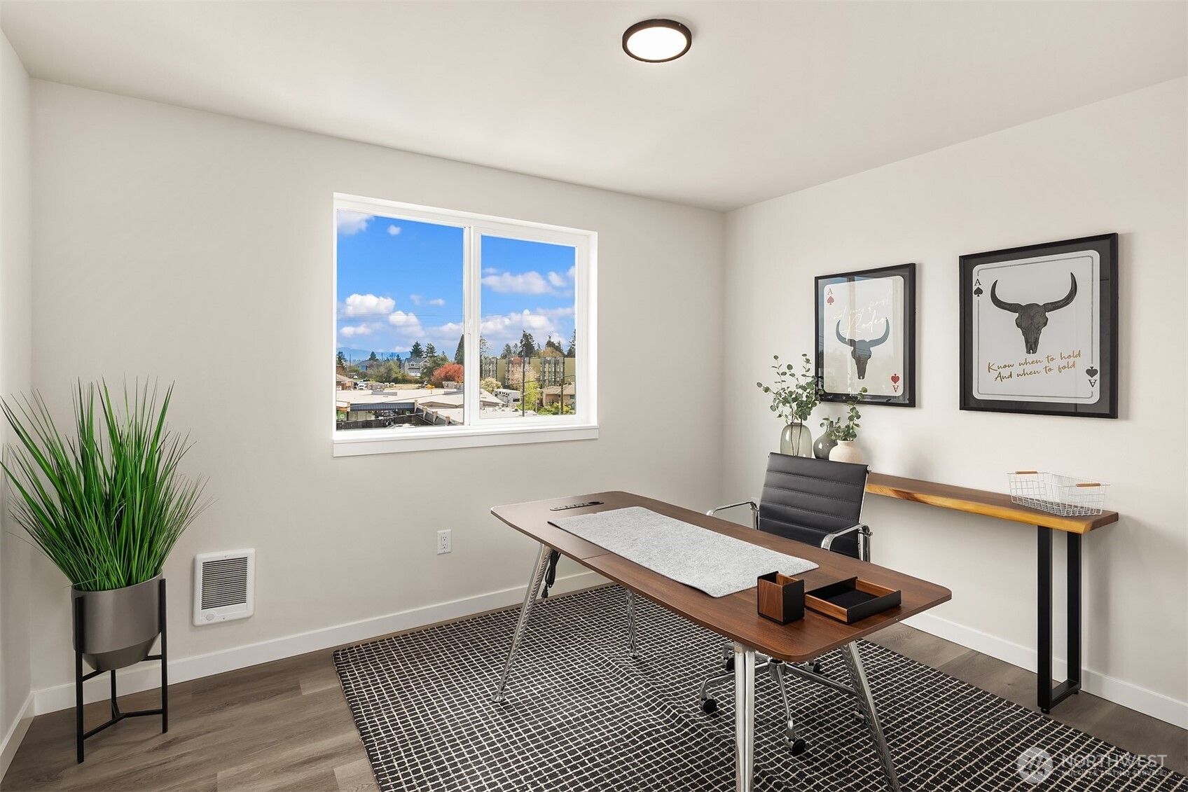 12001 Des Moines Memorial Drive S #B, Burien, WA 98168