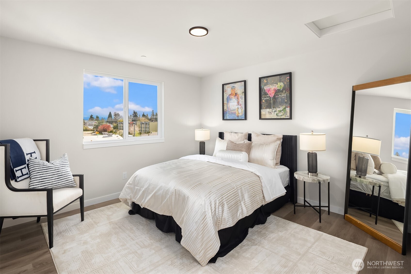 12001 Des Moines Memorial Drive S #B, Burien, WA 98168