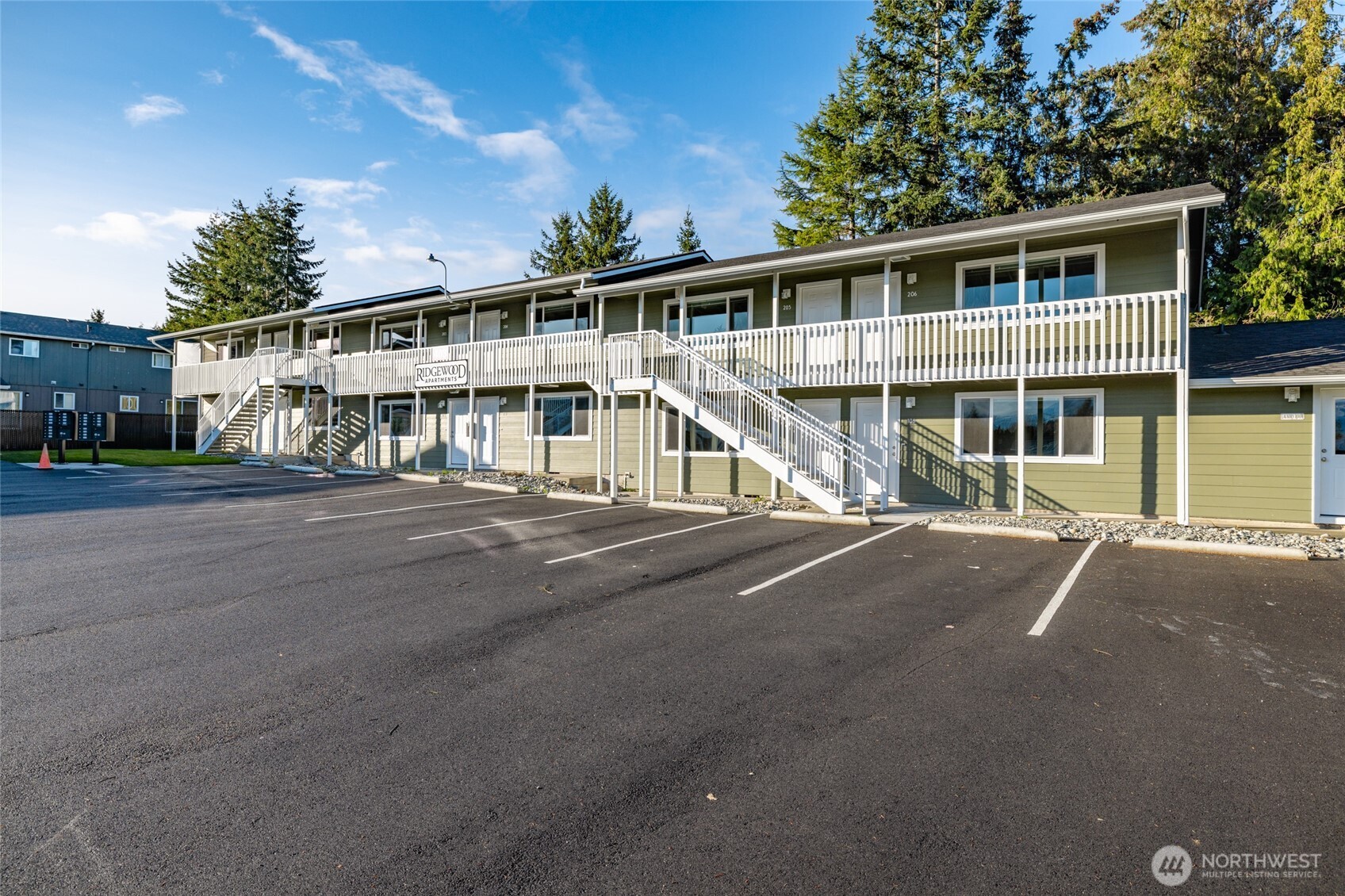 401 Stanford Drive , Mount Vernon, WA 98273