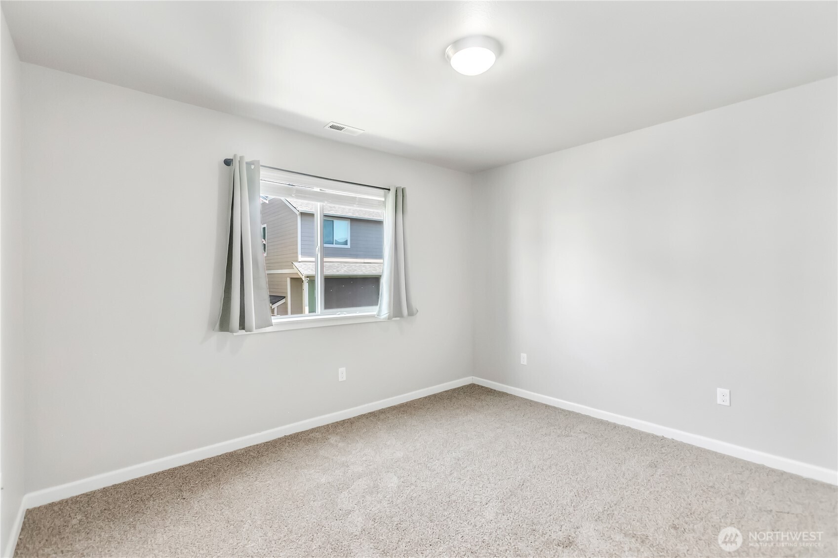 3824 Discovery Avenue SW, Bremerton, WA 98312