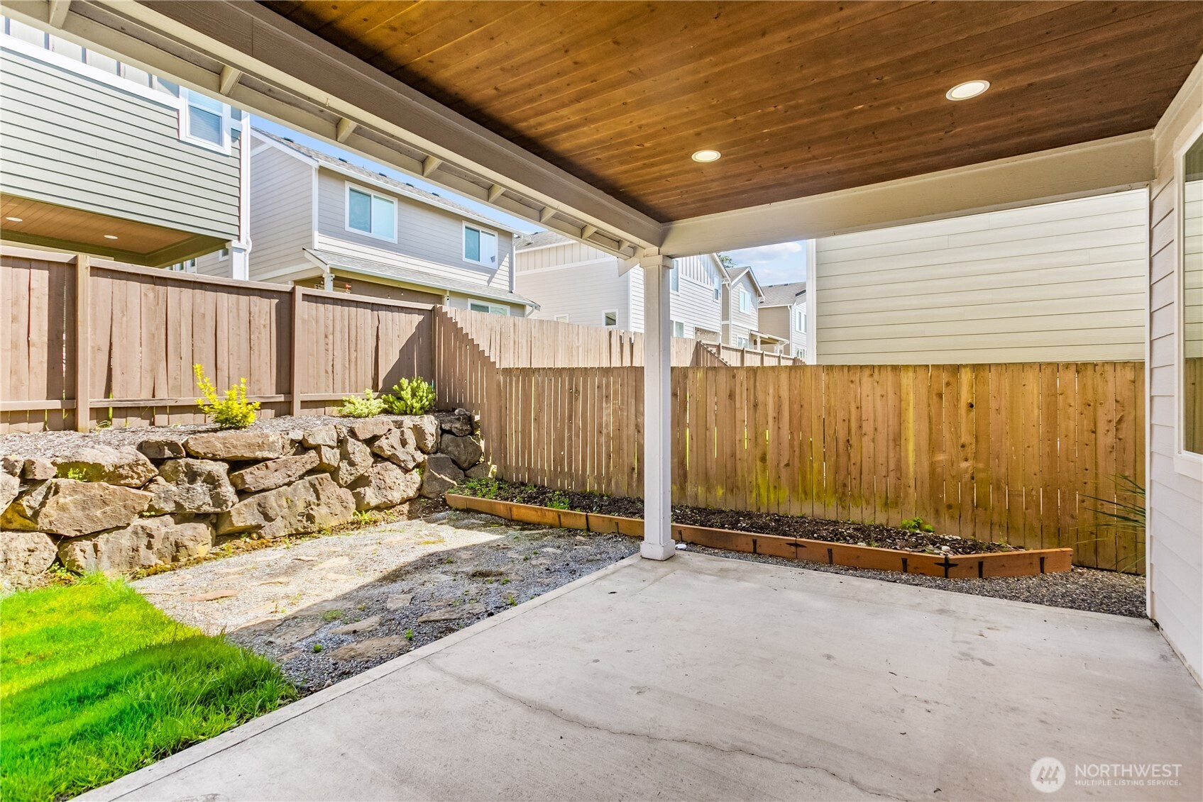 3824 Discovery Avenue SW, Bremerton, WA 98312