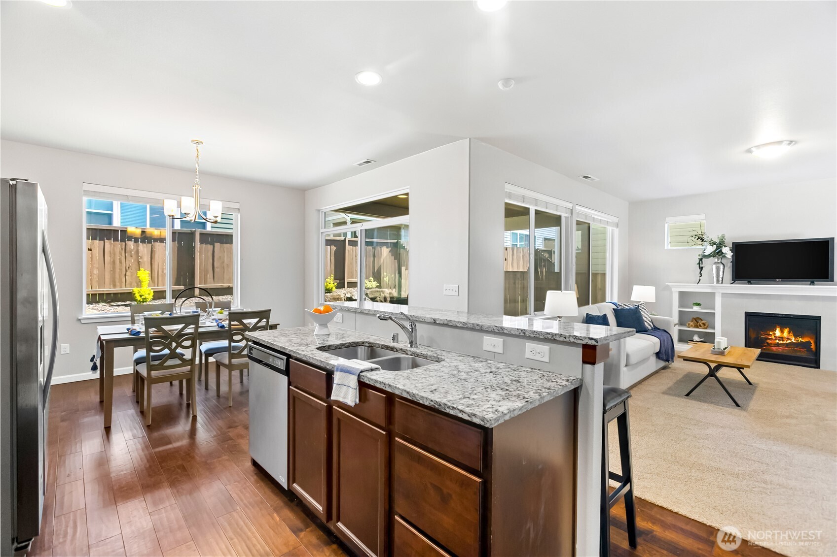 3824 Discovery Avenue SW, Bremerton, WA 98312