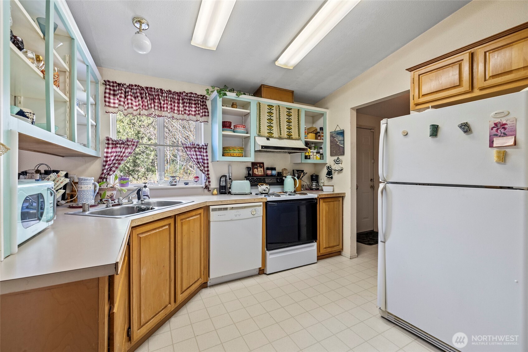 42041 Cedar Street , Concrete, WA 98237